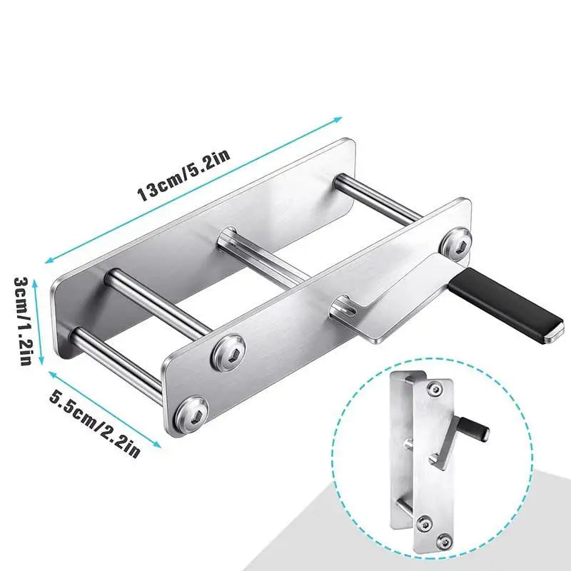 Enrollador de Vendas Kombat "Quick-Roll" – Acero Inoxidable de Alta Resistencia